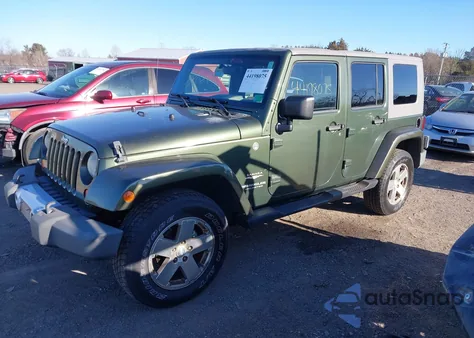 2008 Jeep Wrangler Unlimited Sahara z USA, uszkodzony, nr VIN 1J4GA59148L572603